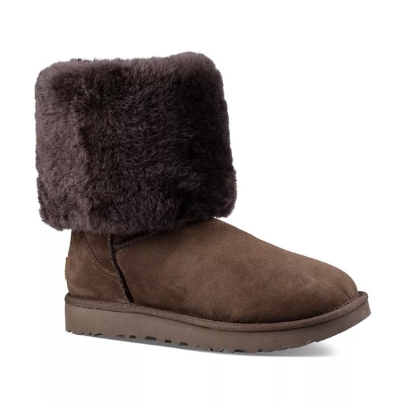 UGG Classic II Tall Boots *NWT* - Picture 3 of 9